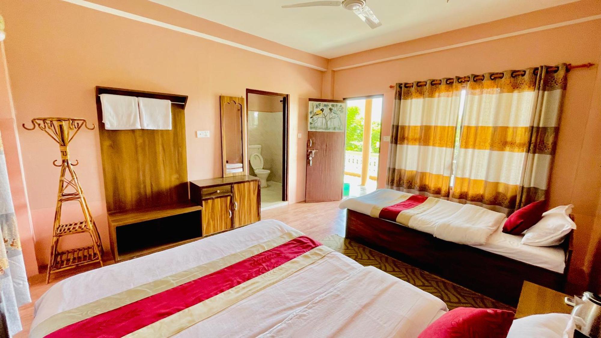 Hotel Tree Tops سوراها المظهر الخارجي الصورة